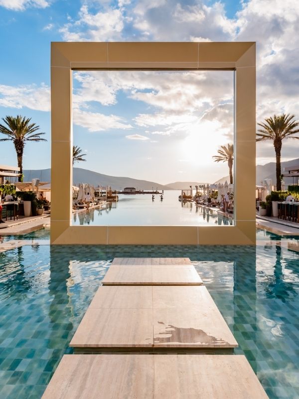 instagram aura beach Montenegro